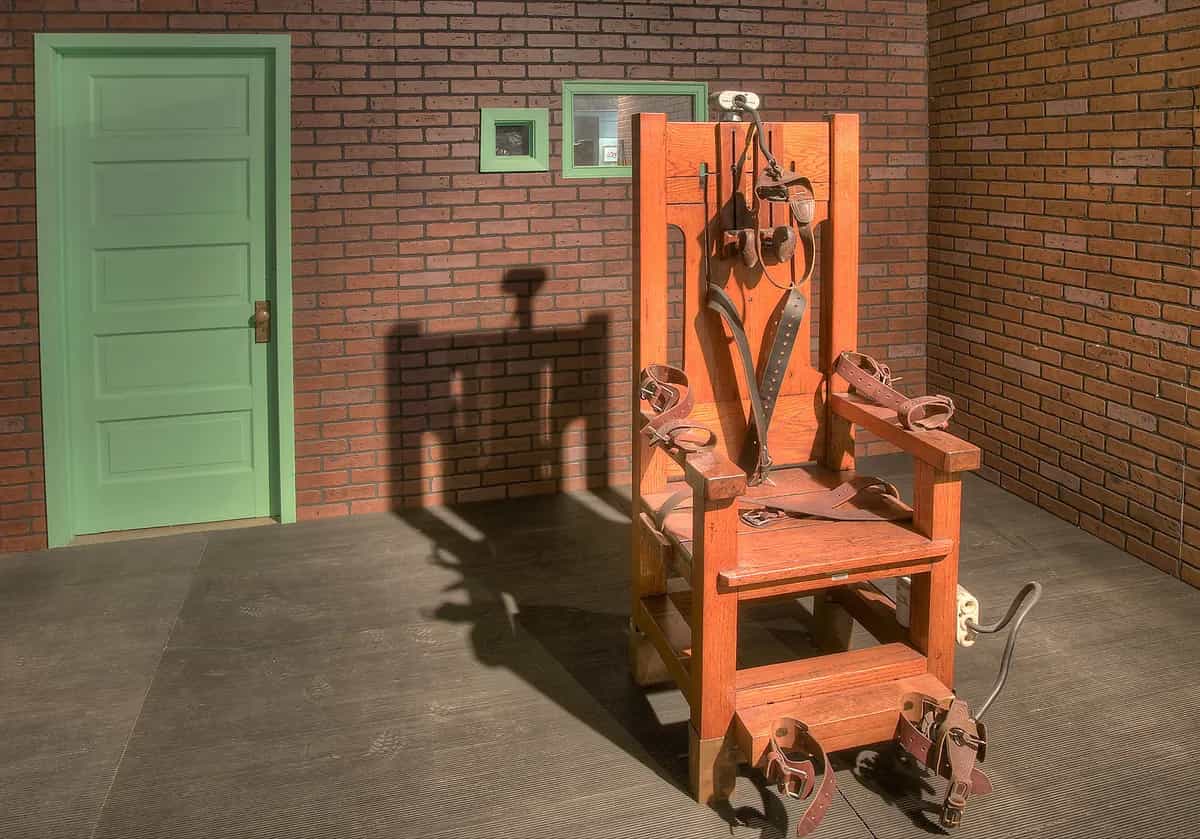 Old Sparky Electric Chair - Land Of The Rising Son