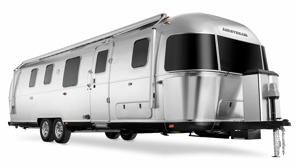 Airstream-Classic-2020-Exterior-Travel-Trailer - Land Of The Rising Son