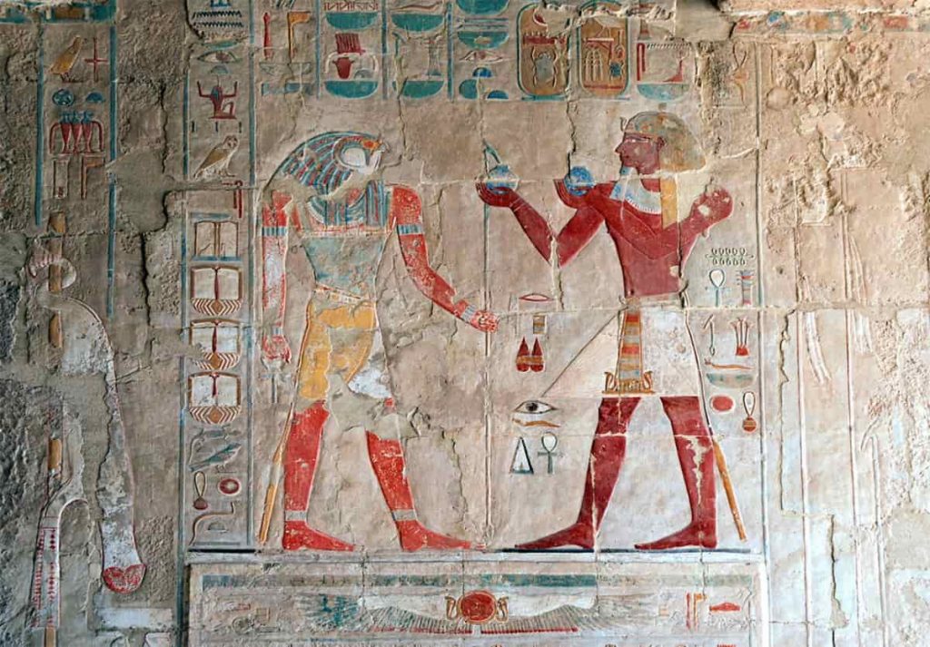 facts-about-egyptian-hieroglyphics - Land Ωf The Rising SΩN - cybersensei